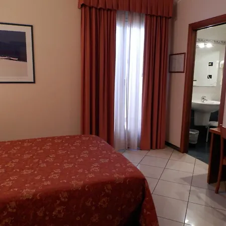 Hotel Stazione Livorno