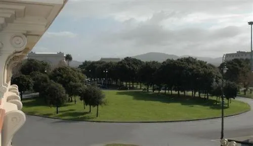 Stazione Ξενοδοχείο 3*